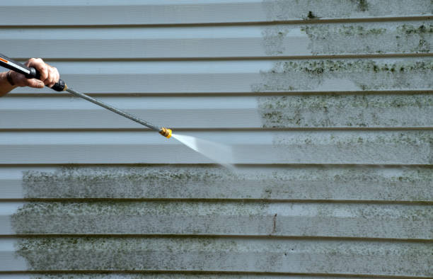 Best Commercial Pressure Washing  in Saratoga, WY